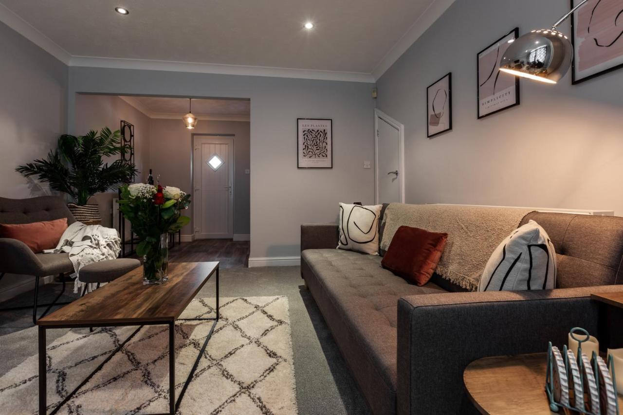 Curlew - 3 Bedrooms Wi-Fi, Parking, Contractors Thornton  Bagian luar foto