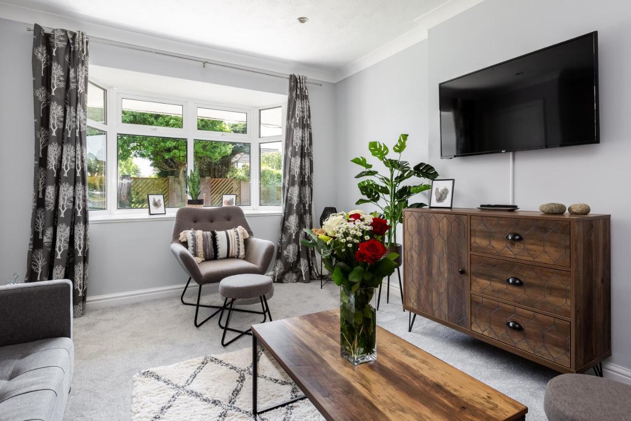 Curlew - 3 Bedrooms Wi-Fi, Parking, Contractors Thornton  Bagian luar foto