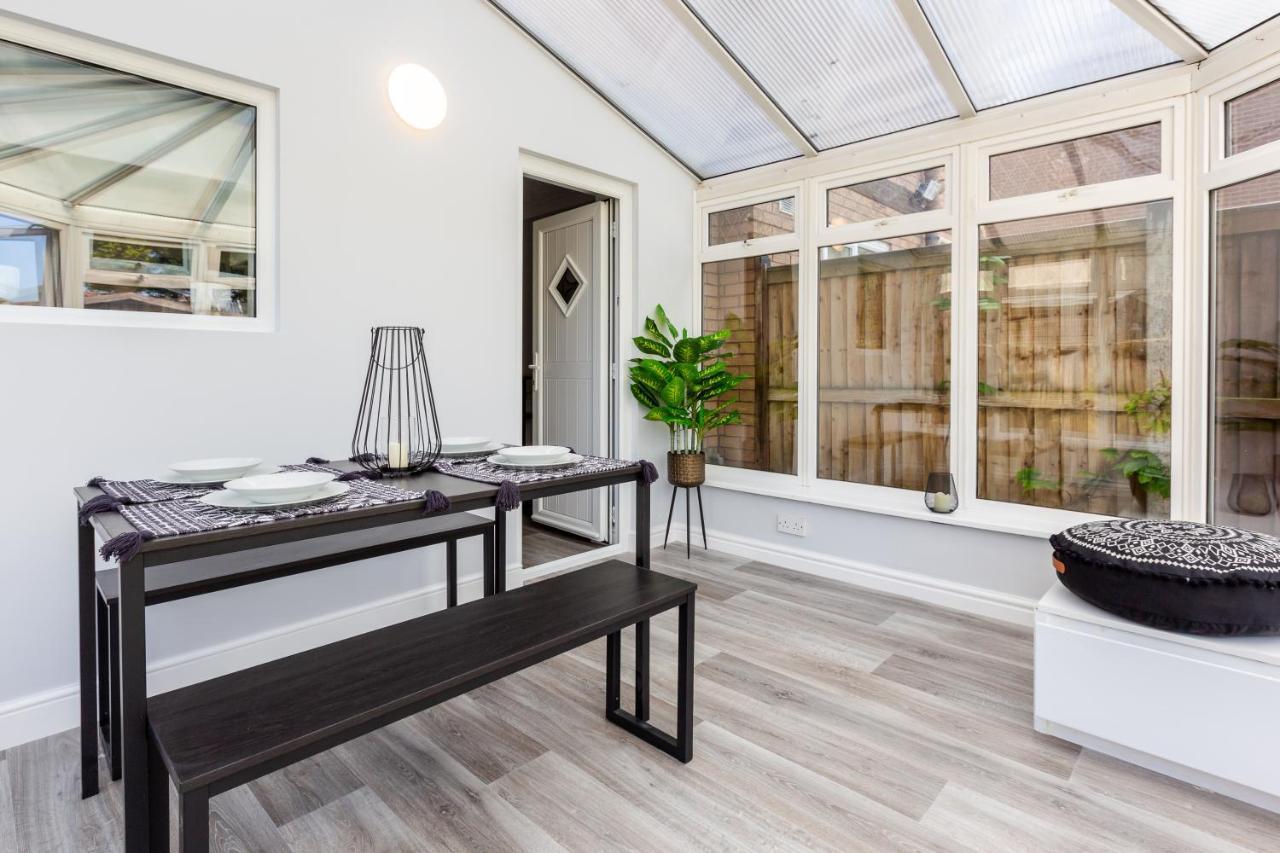 Curlew - 3 Bedrooms Wi-Fi, Parking, Contractors Thornton  Bagian luar foto