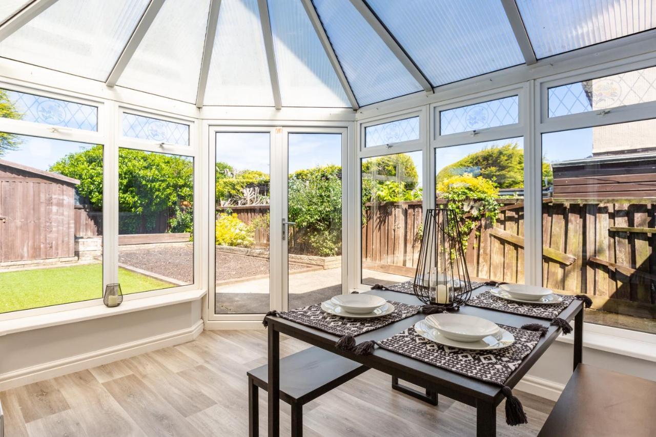 Curlew - 3 Bedrooms Wi-Fi, Parking, Contractors Thornton  Bagian luar foto