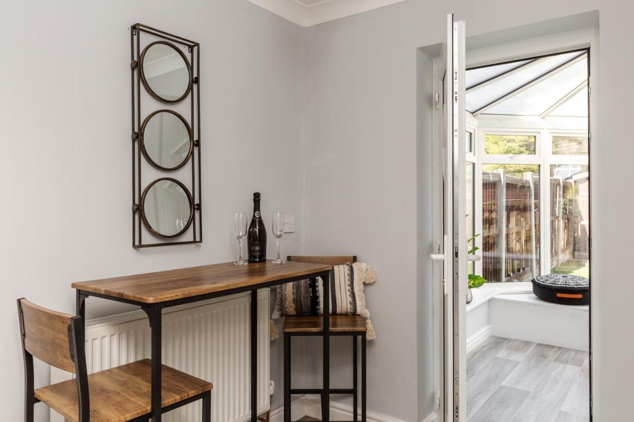 Curlew - 3 Bedrooms Wi-Fi, Parking, Contractors Thornton  Bagian luar foto