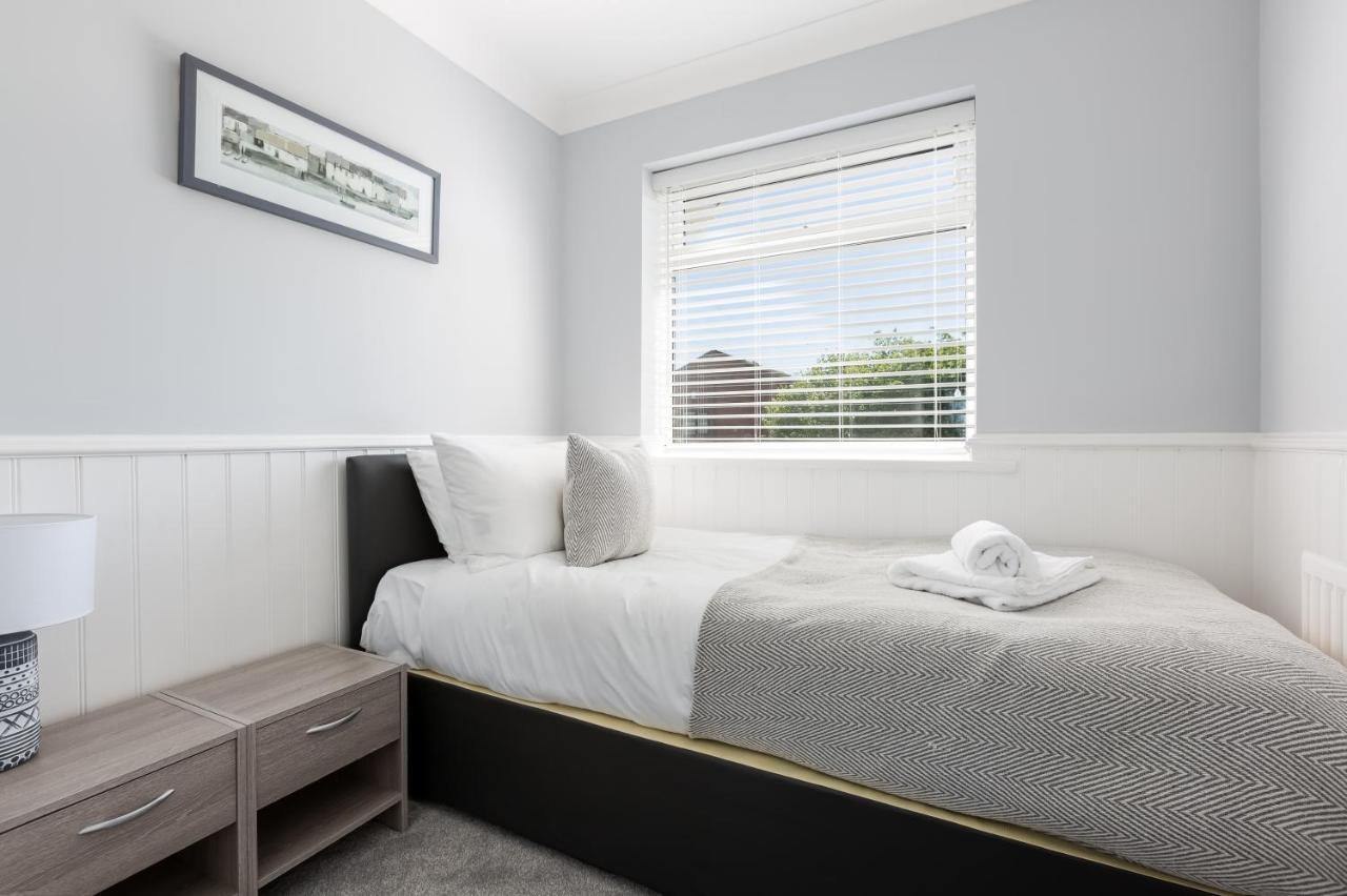Curlew - 3 Bedrooms Wi-Fi, Parking, Contractors Thornton  Bagian luar foto